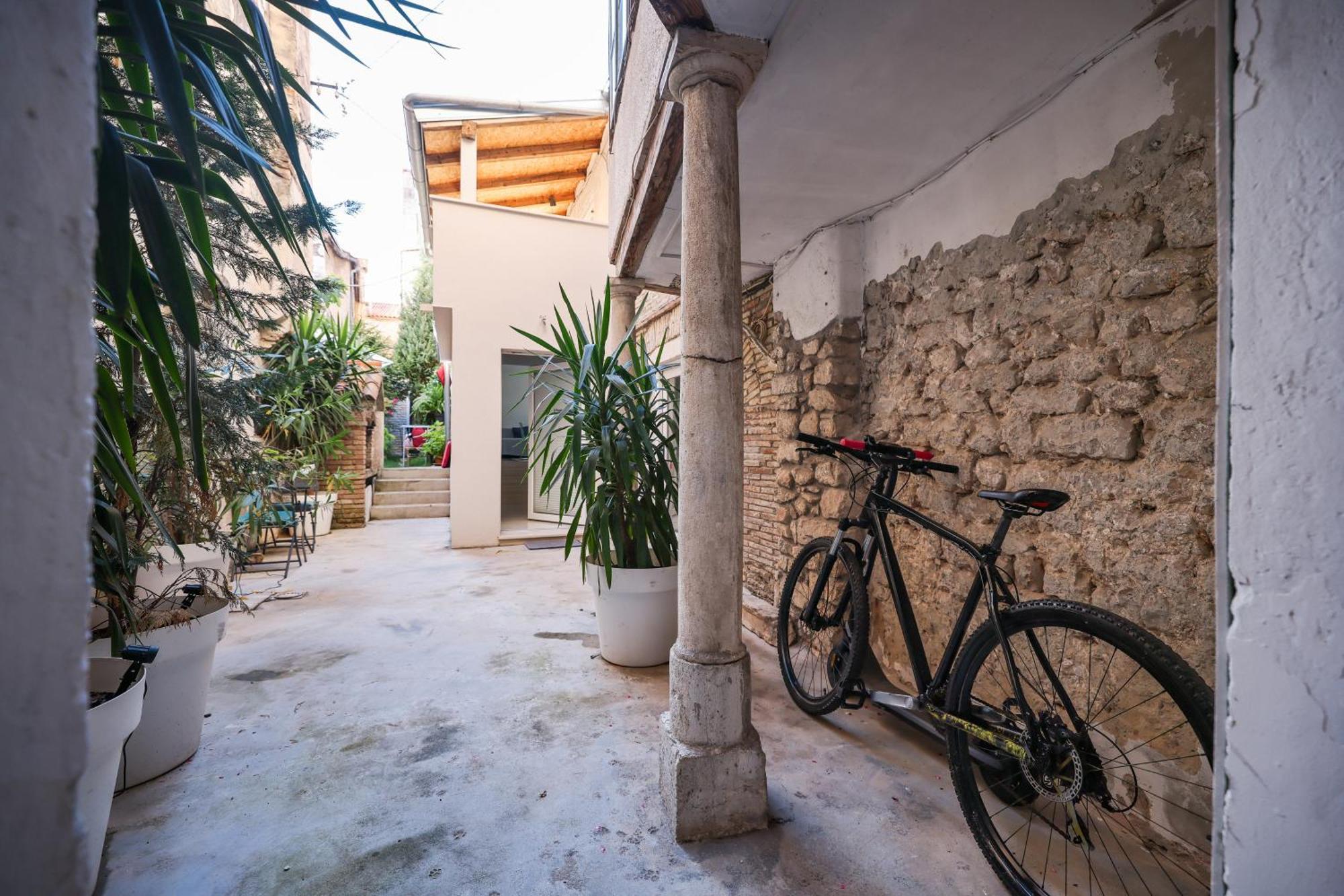 Hidden Apartments In The City Center Zadar Extérieur photo